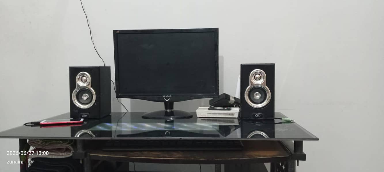 Complete desktop Computer-viewsonic LED 6