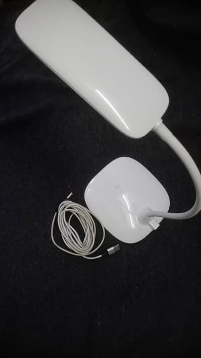 New touch desk / table lamp France
