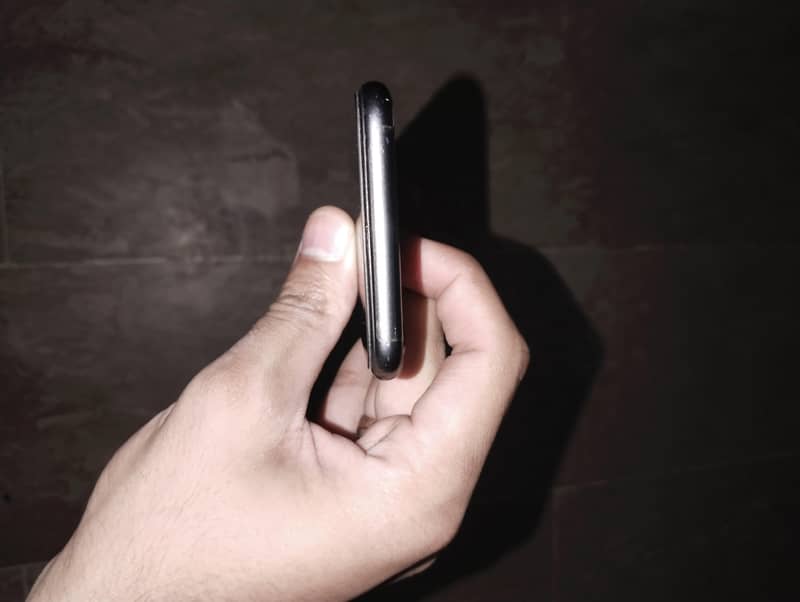 Apple iPhone 8 1