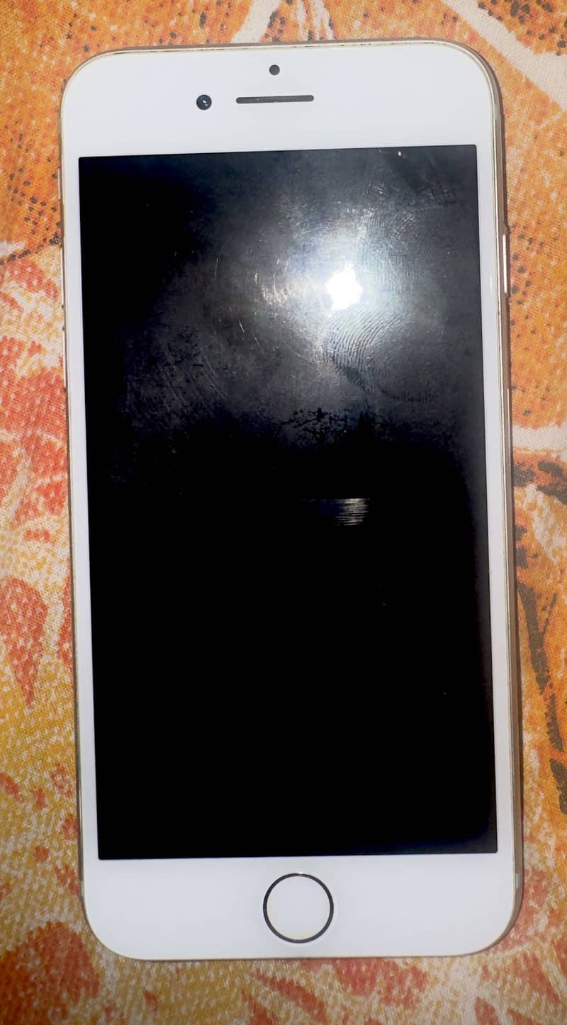 Apple iPhone 7 1