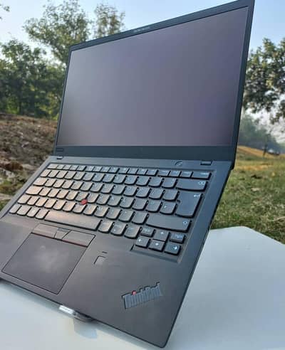 Lenovo X1 Carbon