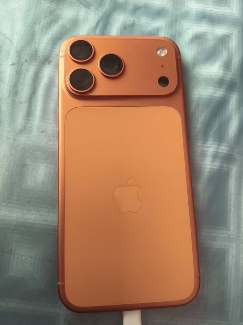 iPhone 17 Pro Max jv 1