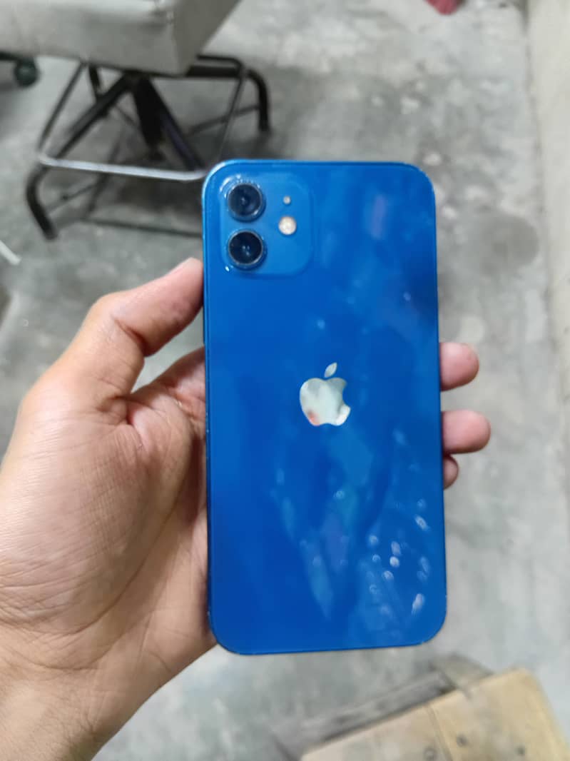 Apple iPhone 12 0