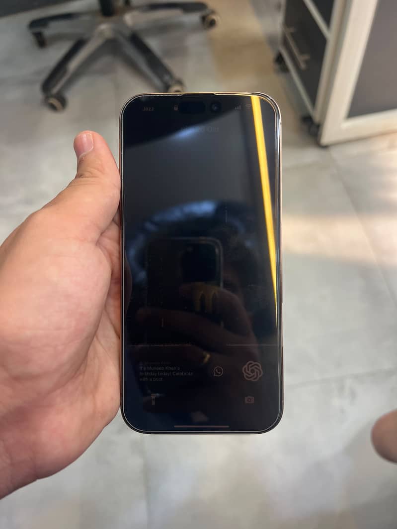 Apple iPhone 16 Pro Max 5