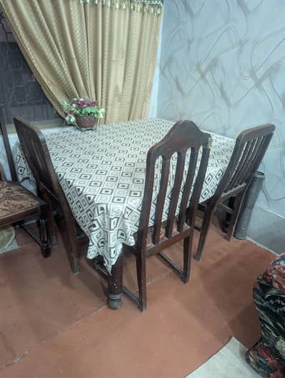 Dining Table + Chairs