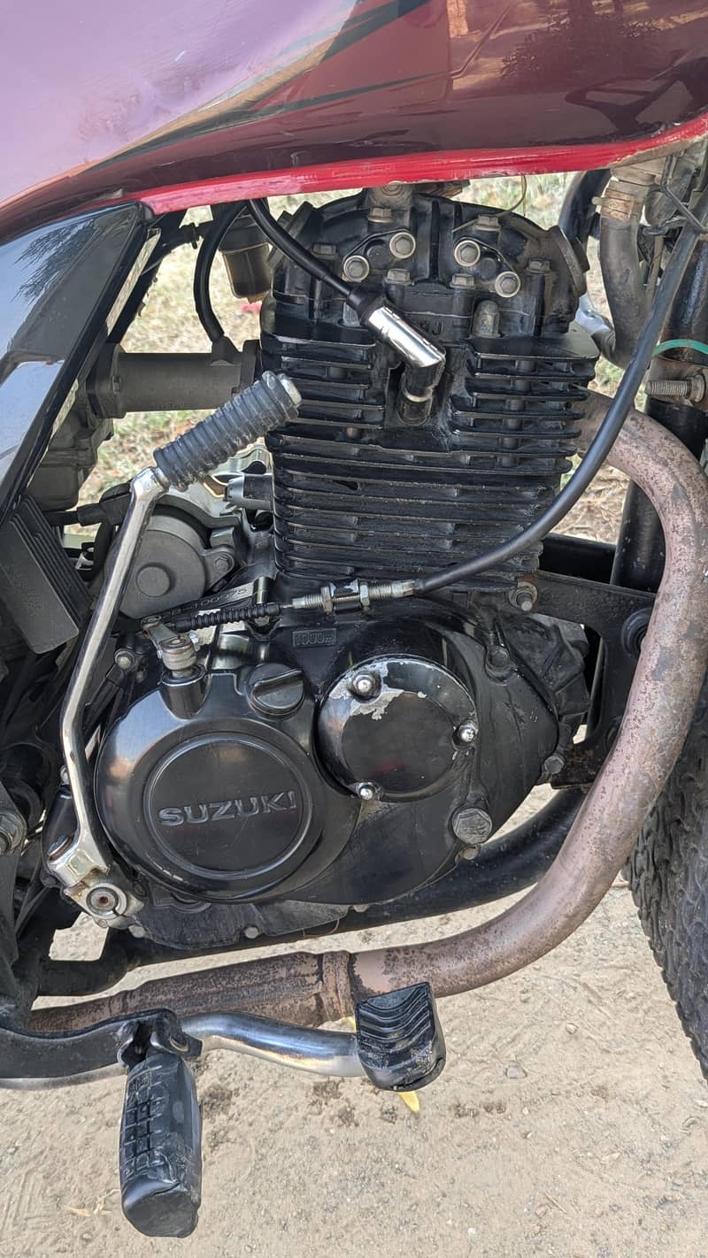 Suzuki gr150 5