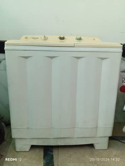 Twin Tub semi automatic Washing Machine