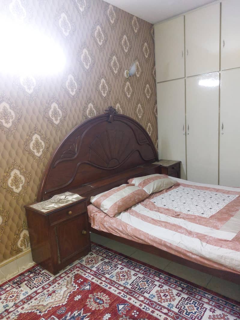 big size king bed 0