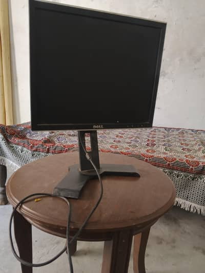 Dell 15 inches