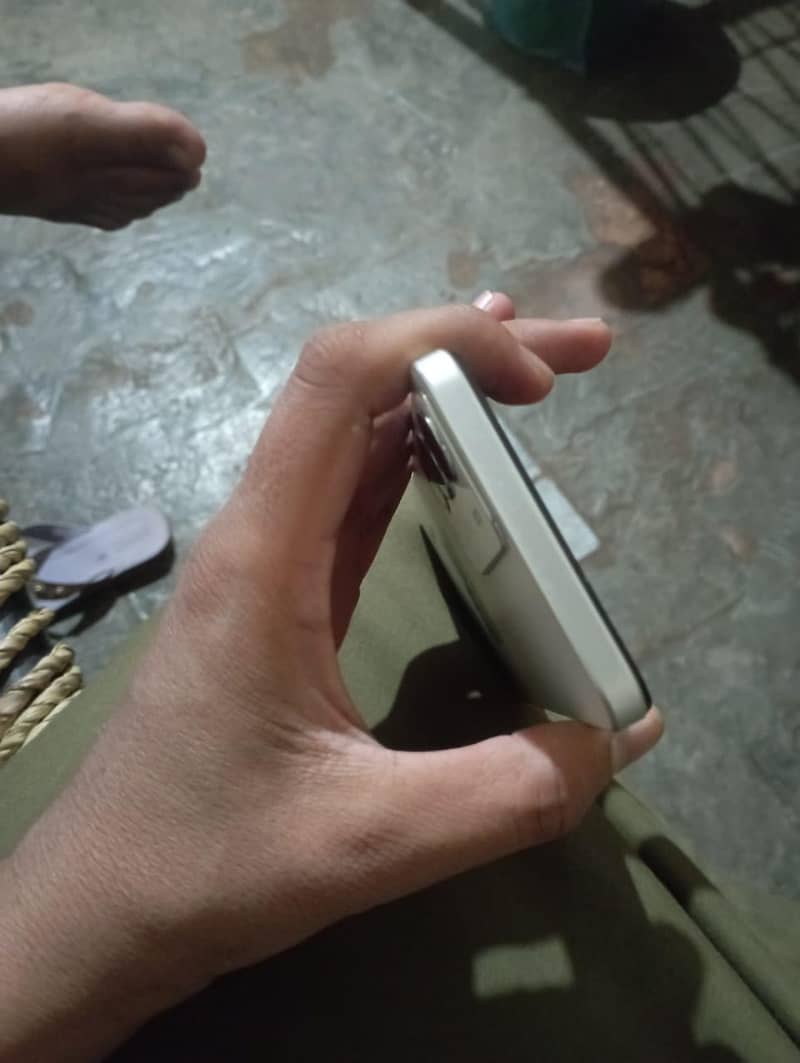 Realme C71 1
