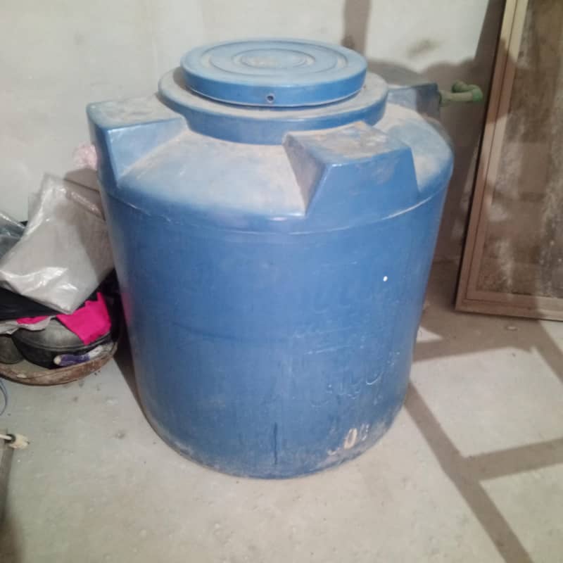 پانی والی ٹینکی برائے فروخت گڈ کنڈیشن 0
