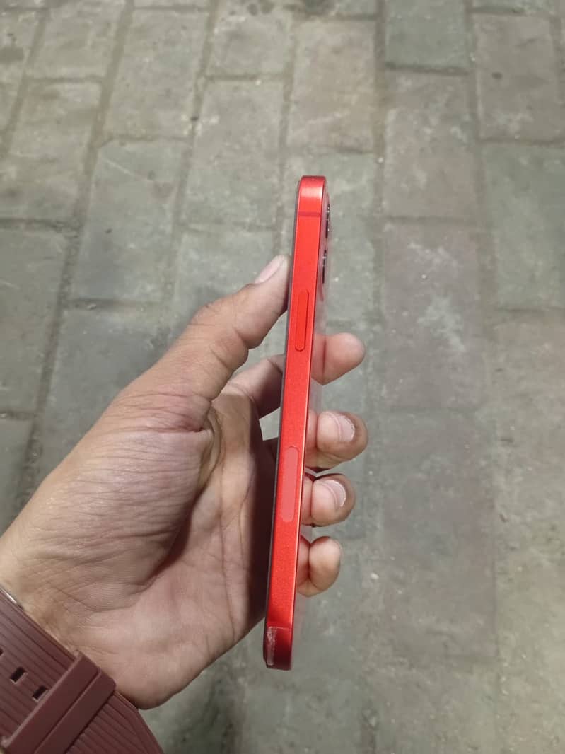 Apple iPhone 12 2