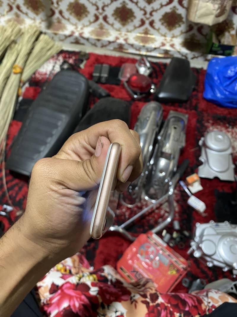 Apple iPhone SE 2