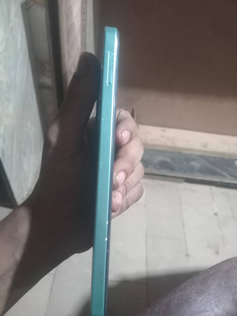 Tecno SPARK 30C 3