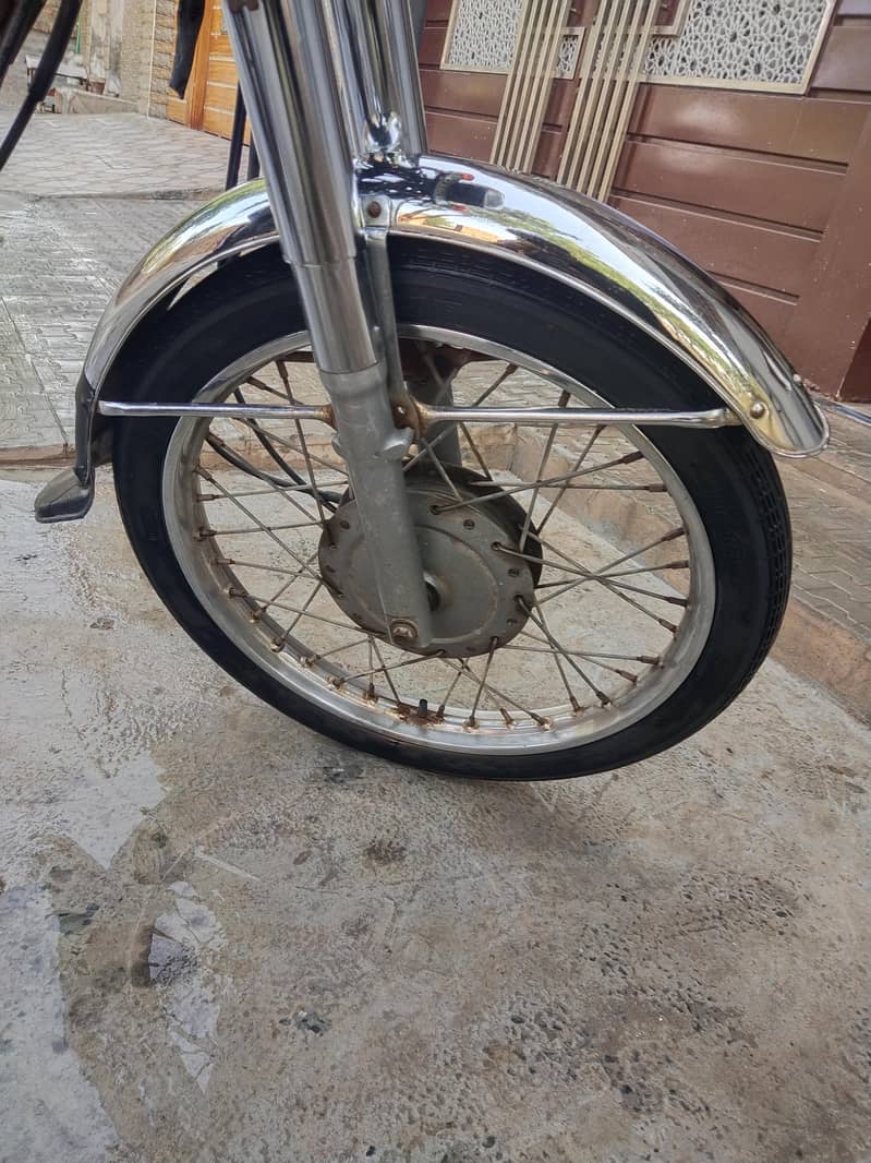 good condition engine 4