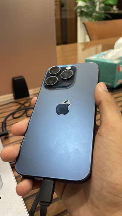 Apple iPhone 15 Pro