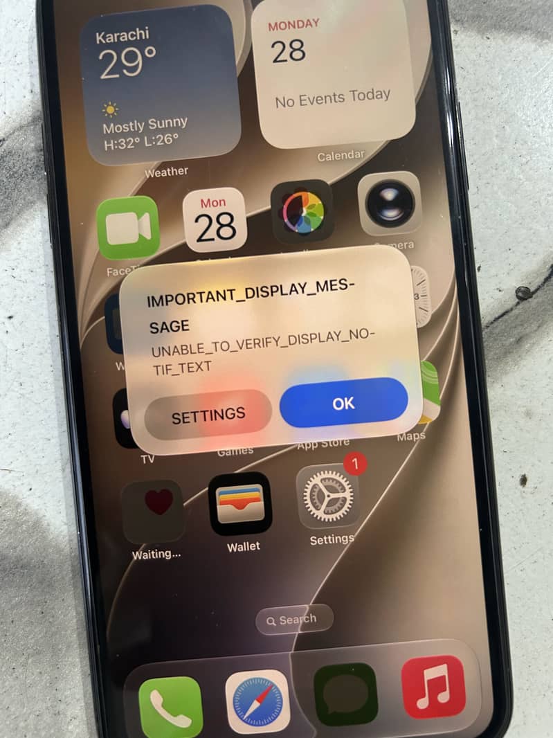 Apple iPhone 11 Pro Max 6