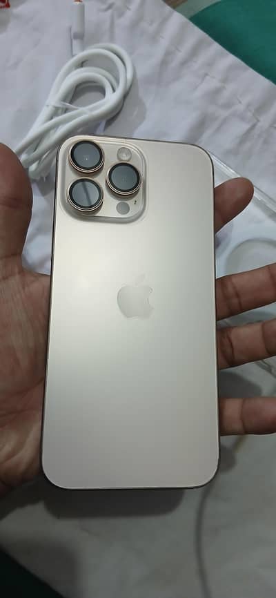 Apple iPhone 16 Pro Max 256 gb betry health 91