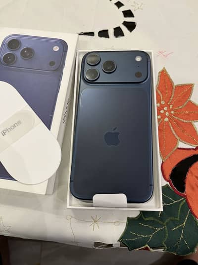 iPhone 17 pro max just box open