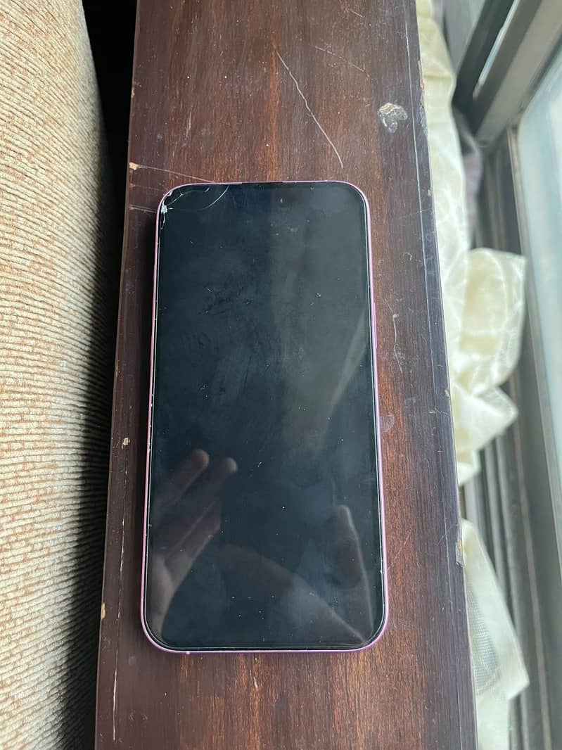 Apple iPhone 16 Plus 1