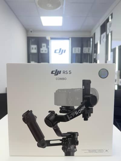 DJI RS5 Combo (One Year Official Warranty)