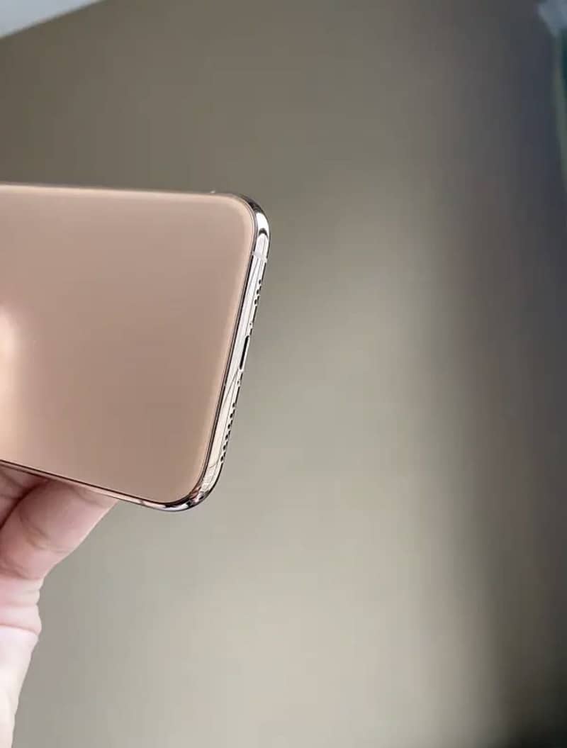 Apple iPhone 11 Pro 12