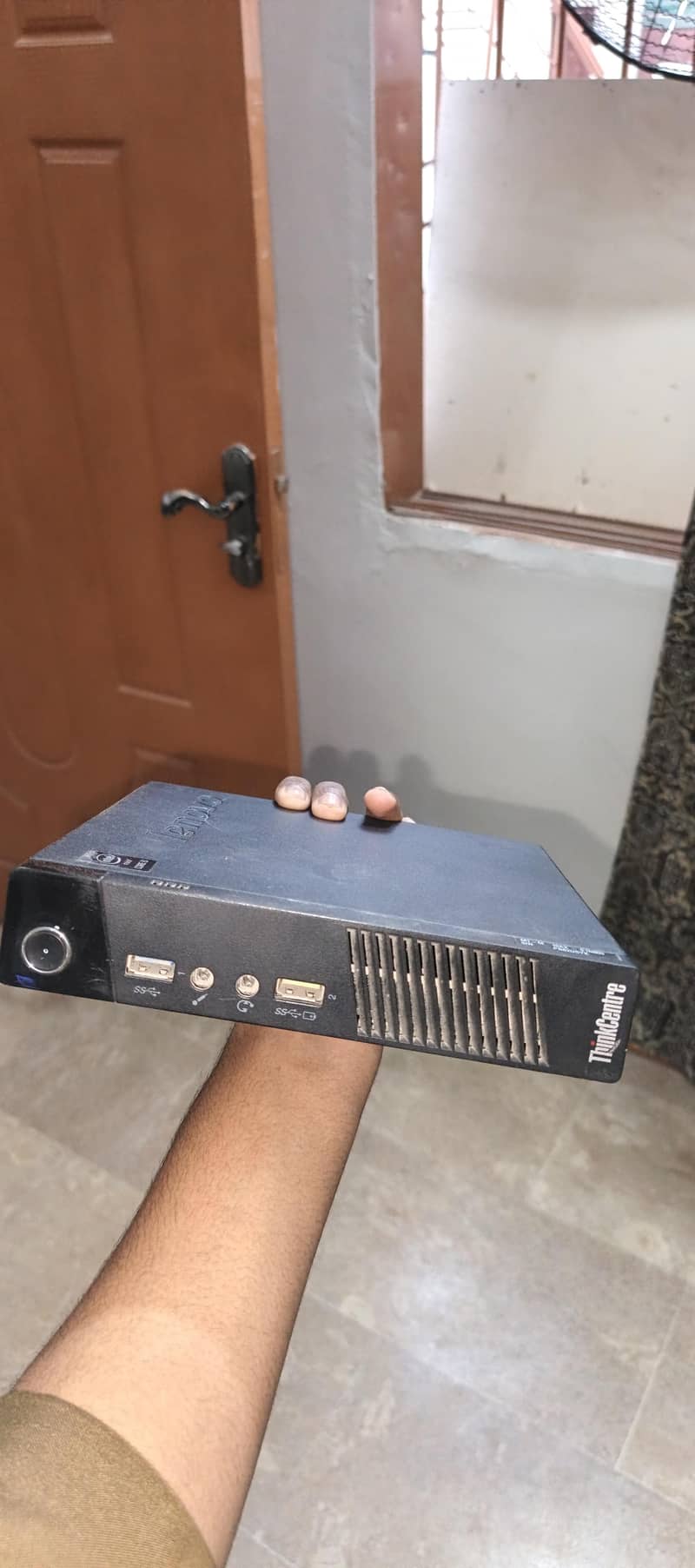 Lenevo mini pc i3 4thgen 8