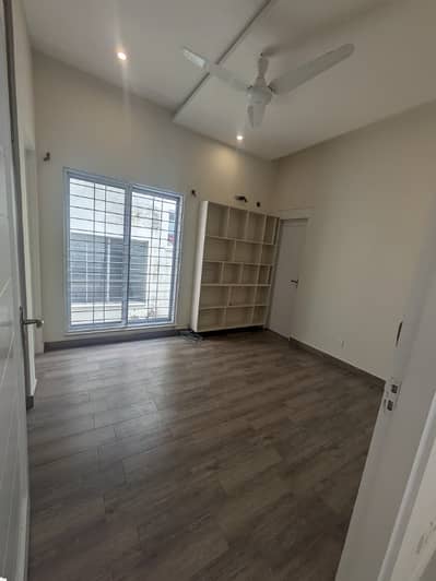 5 MARLA AMAZING HOUSE IS AVAILABLE FOR RENT | DHA Phase 6