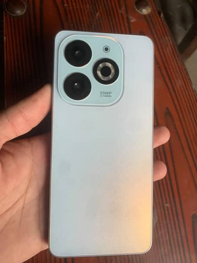 Infinix Smart 8 Pro