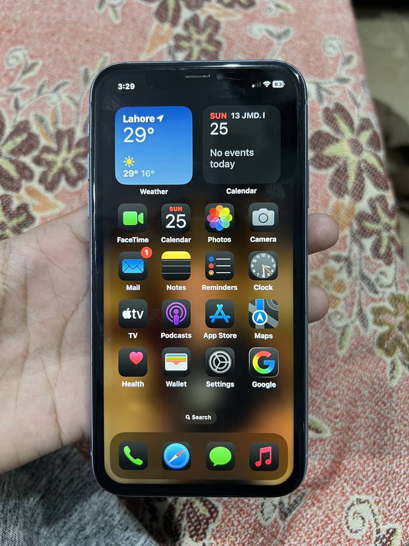 Apple iPhone XR 0