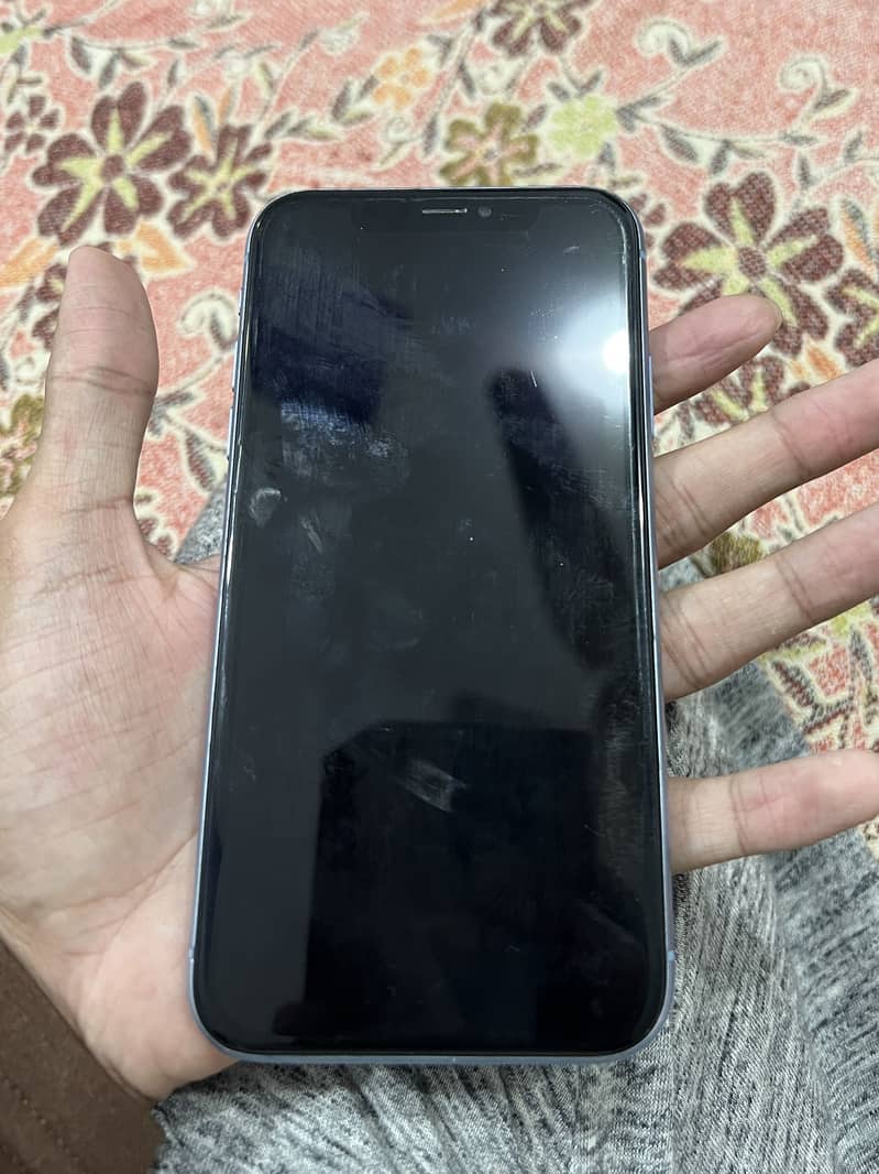 Apple iPhone XR 1