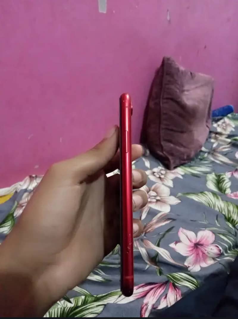 Apple iPhone XR 2