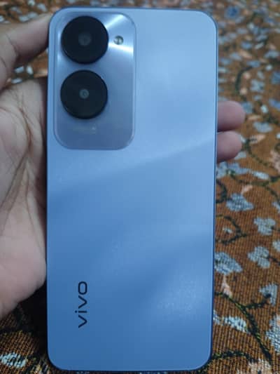 Vivo Y28s