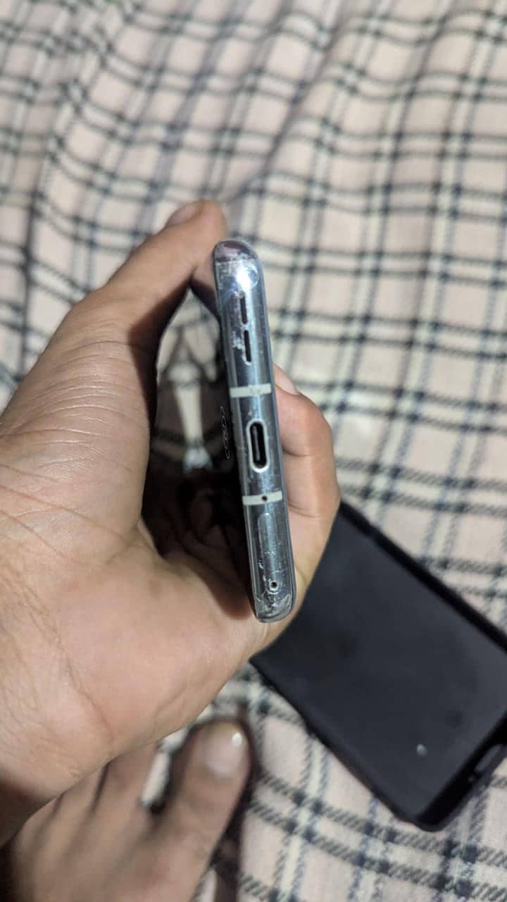 One Plus 9 Pro 1