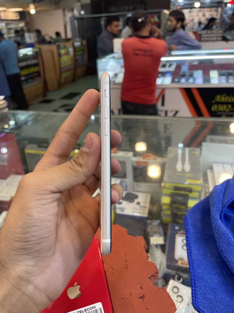 Apple iPhone SE 1