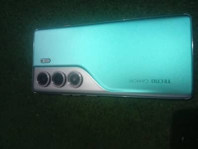 Tecno CAMON 40 Pro