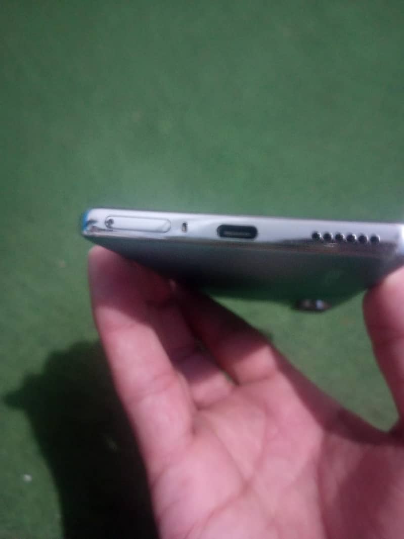 Tecno CAMON 40 Pro 2