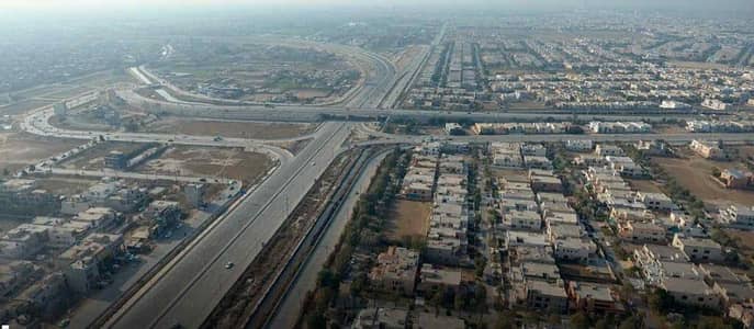 1 Kanal | Residential Plot | Build the Life You Have Always Envisioned on a Prime, Fully Serviced Plot in DHA Lahore's Most Sought-After and Amenity-Rich Block.