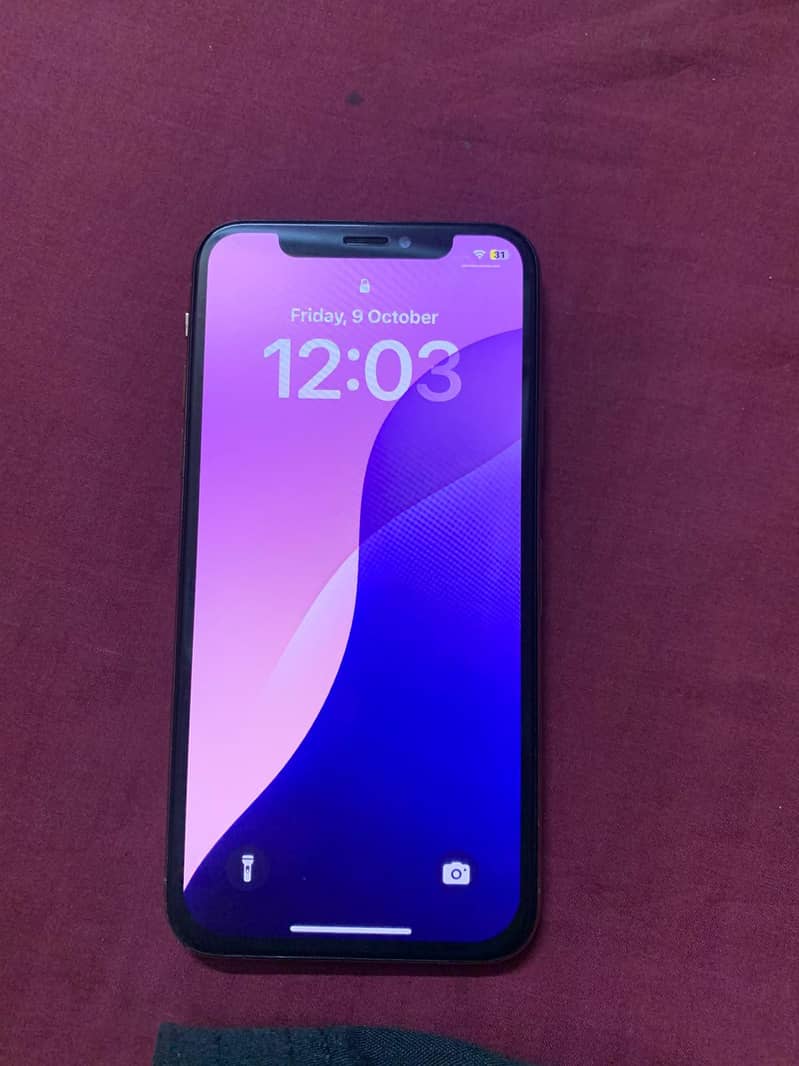 Apple iPhone XS 3