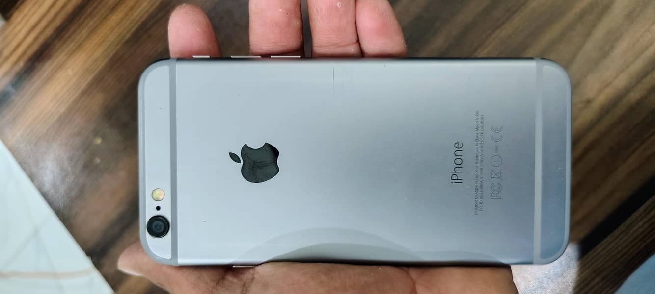 Apple iPhone 6 0