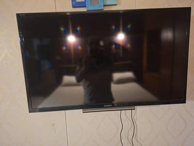 Sony Bravia LCD TV