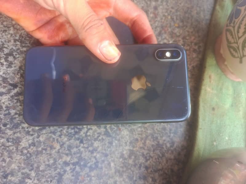 Apple iPhone X 6