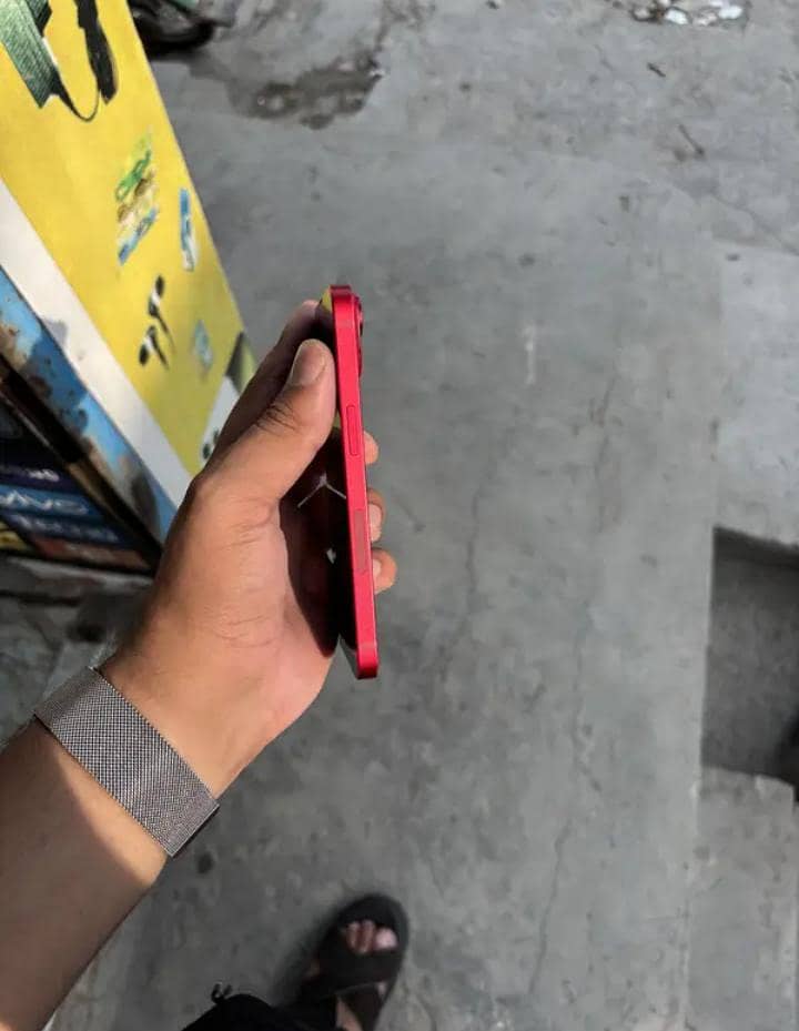 Apple iPhone 14 jv. 1