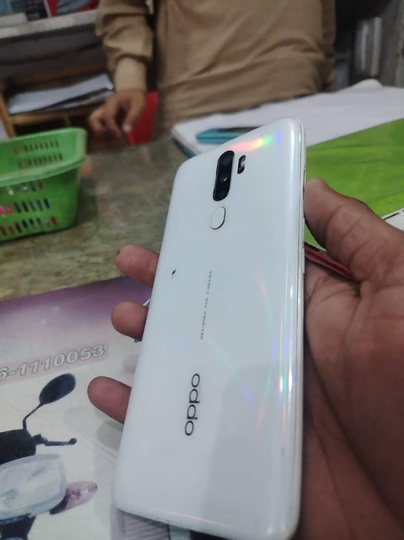OPPO A5 1