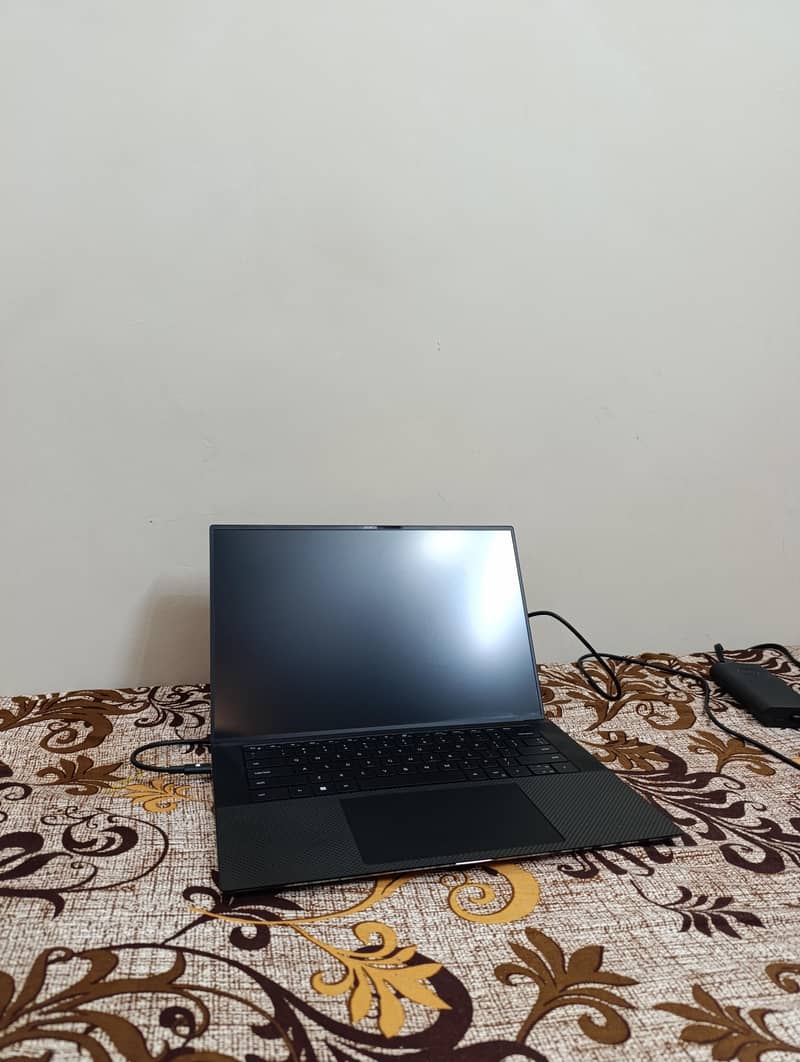 Dell Precision 5560 2