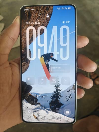Realme GT 6 China 12/256 official PTA approved