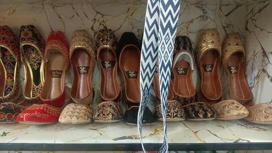women handbags and Khussa big variety