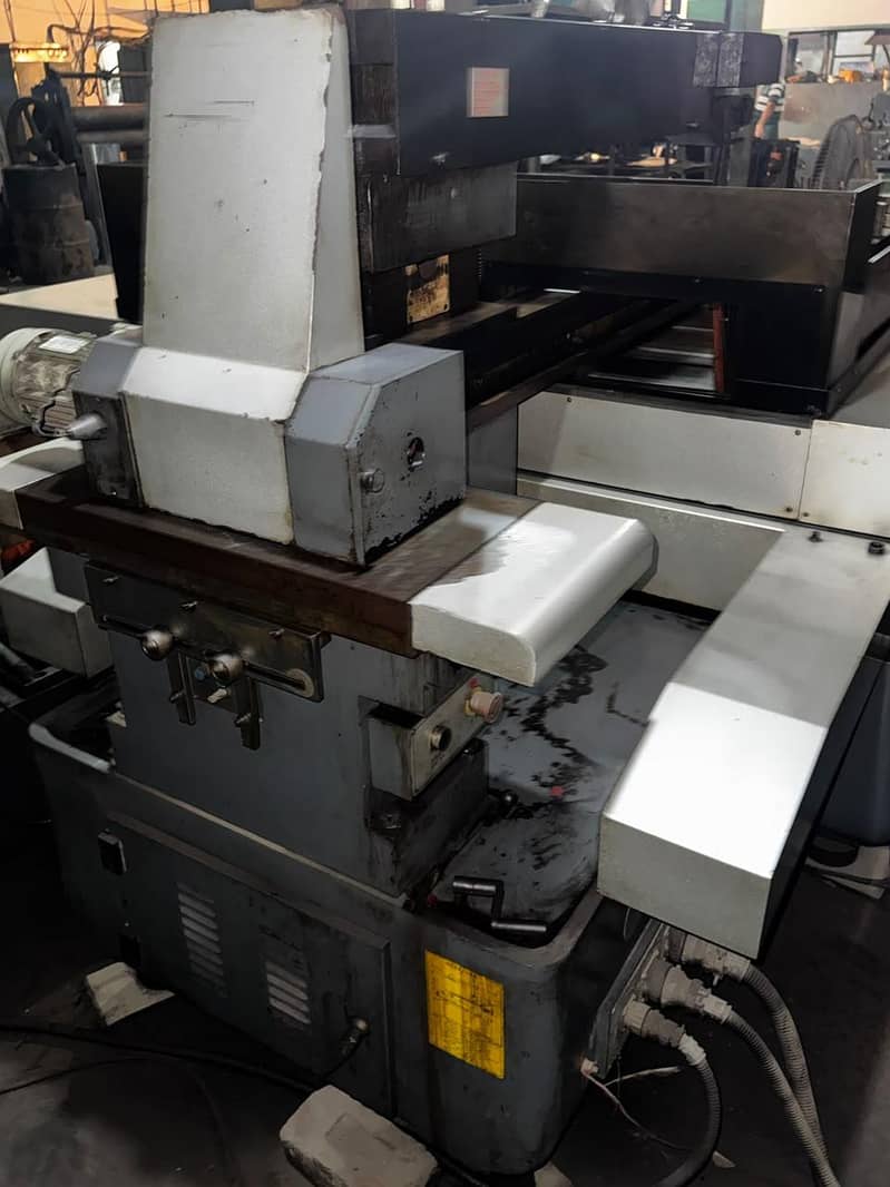 CNC wirecut machine 0