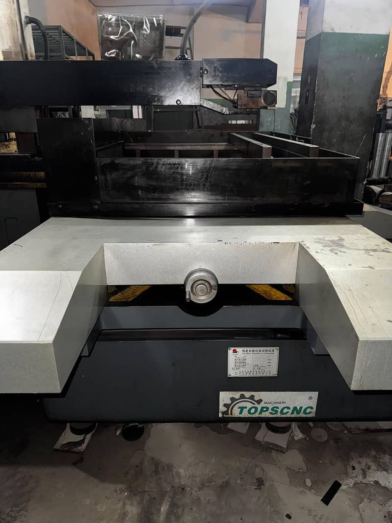 CNC wirecut machine 3