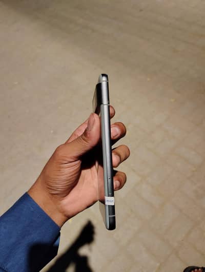 Google Pixel 8 official pta approved alll ok